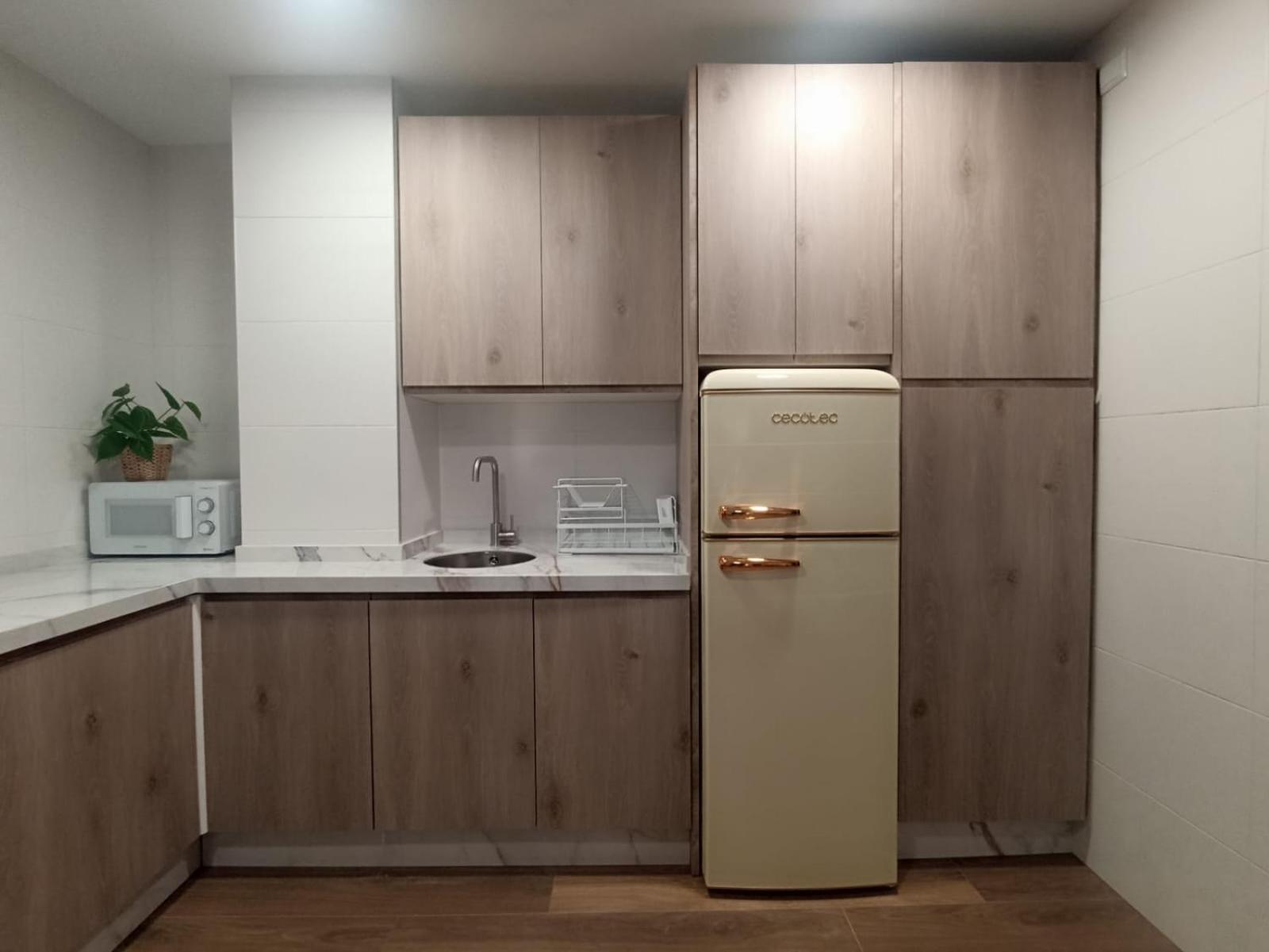 Apartamento Nuevo Centrico Con Aparcamiento Privado Incluido Алькала-де-Гвадаира Экстерьер фото